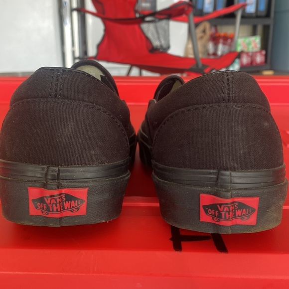 Vans Slip-On Shoe - Black - Picture 2 of 5